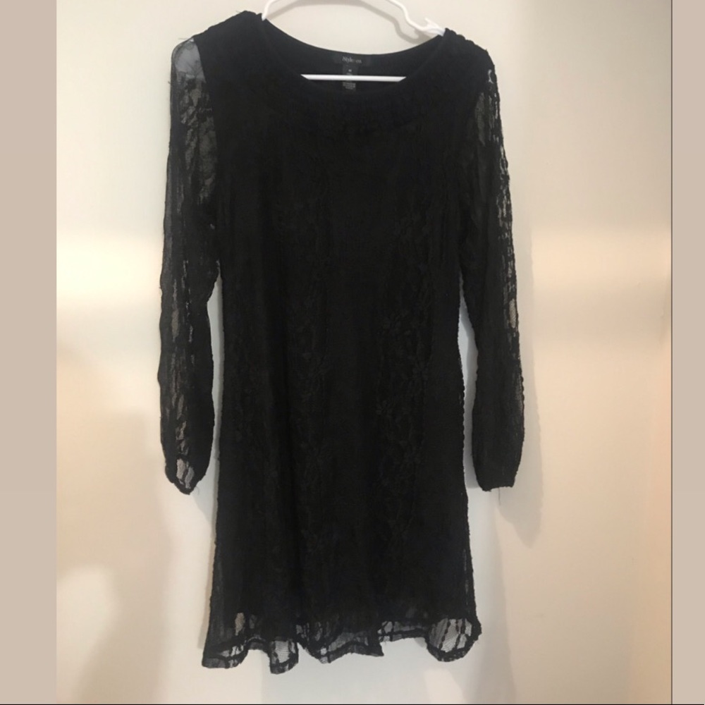 Black lace dress